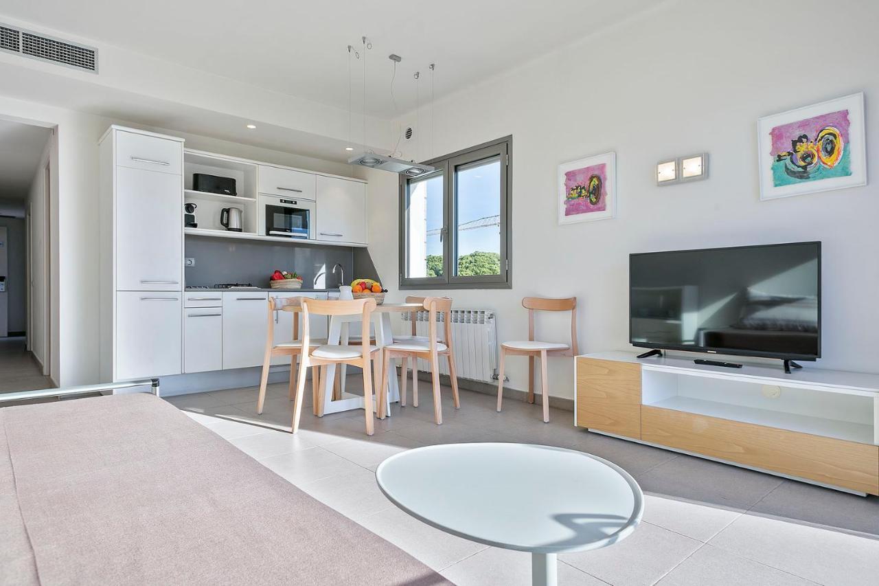 Apartamentos Castellmar Кастельдафелс Екстер'єр фото