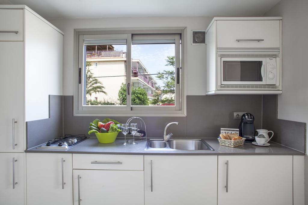 Apartamentos Castellmar Кастельдафелс Екстер'єр фото